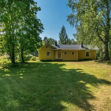 Rauhalinna By Interhome Holiday home Paatela